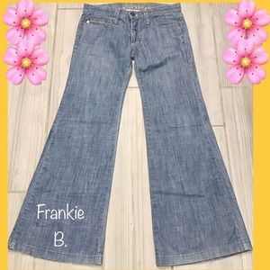 FRANKIE B. LIMITED EDITION WIDE LEG JEANS size 2! 😊